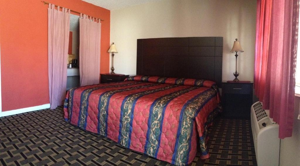 Andrews Motor Inn Pokoj fotografie